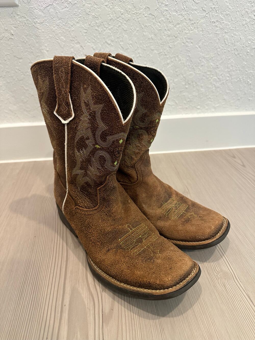 Ariat Tombstone Suede Leather Western Square Toe Boots Men 5 Brown Cowboy Barn
